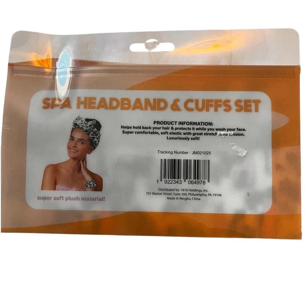 ❤️NWT Holdings Spa Headband and Cuffs Set Pink Leopard Print Plush 3 Piece